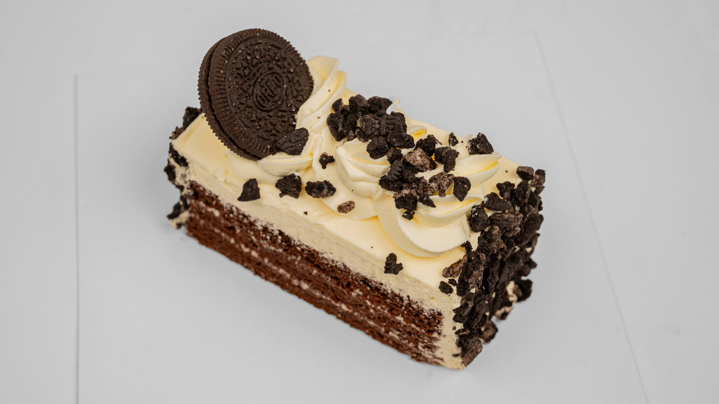 Oreo Cake Slice