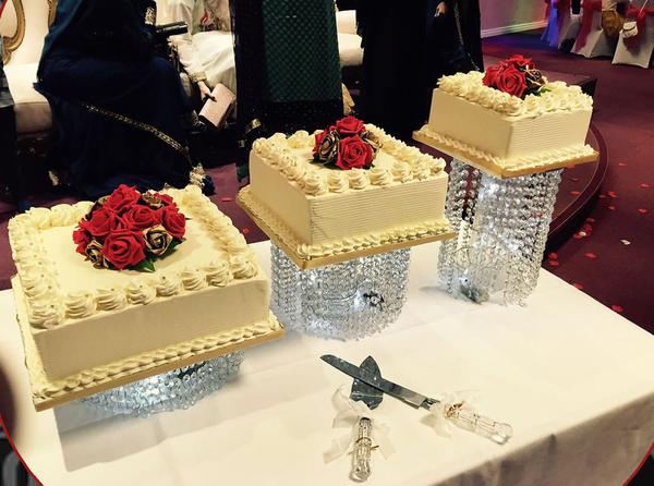 3 Tier Crystal Square Cake code W52